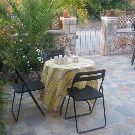 Holiday home Marias Charming Mezonet