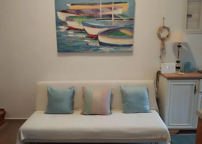 Marias Charming Mezonet Holiday home