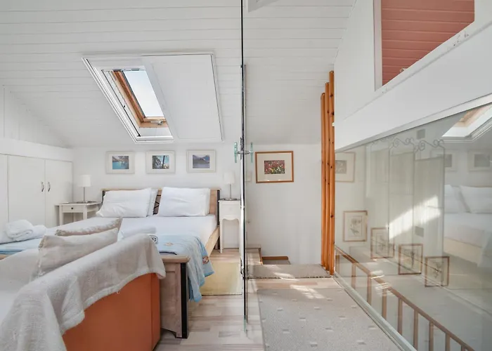 Marias Charming Mezonet Holiday home *